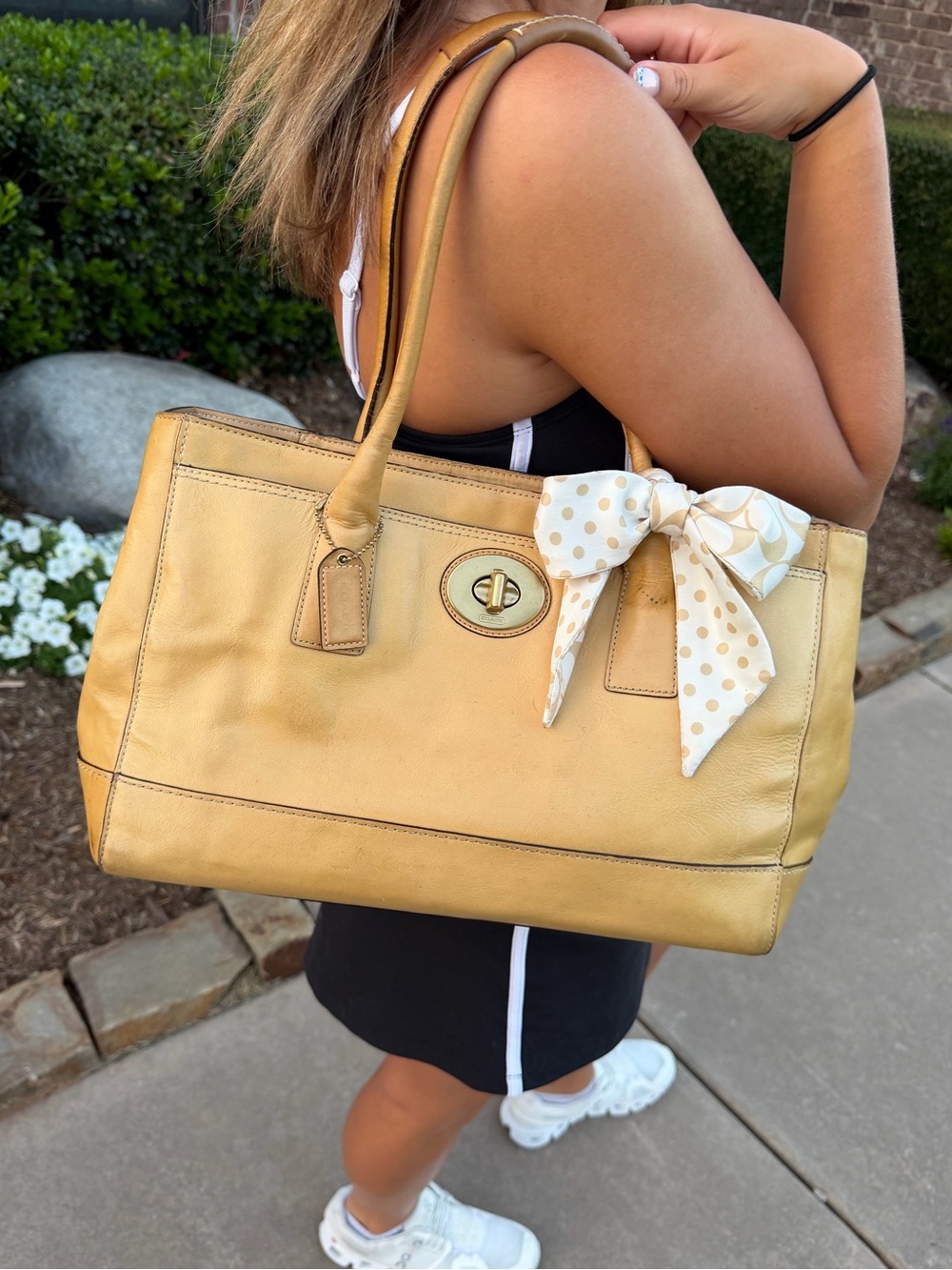 Vintage COACH Madeline Carryall Satchel Yellow w/Turnlock, Scarf & Hangtag
